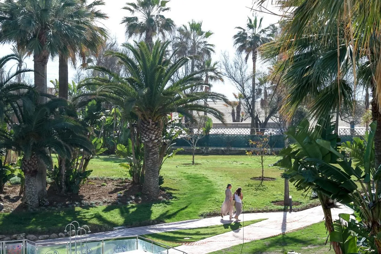 Marbella Banus Suites - Banus Playa Rocio Beachfront Complex 0*,  Spain