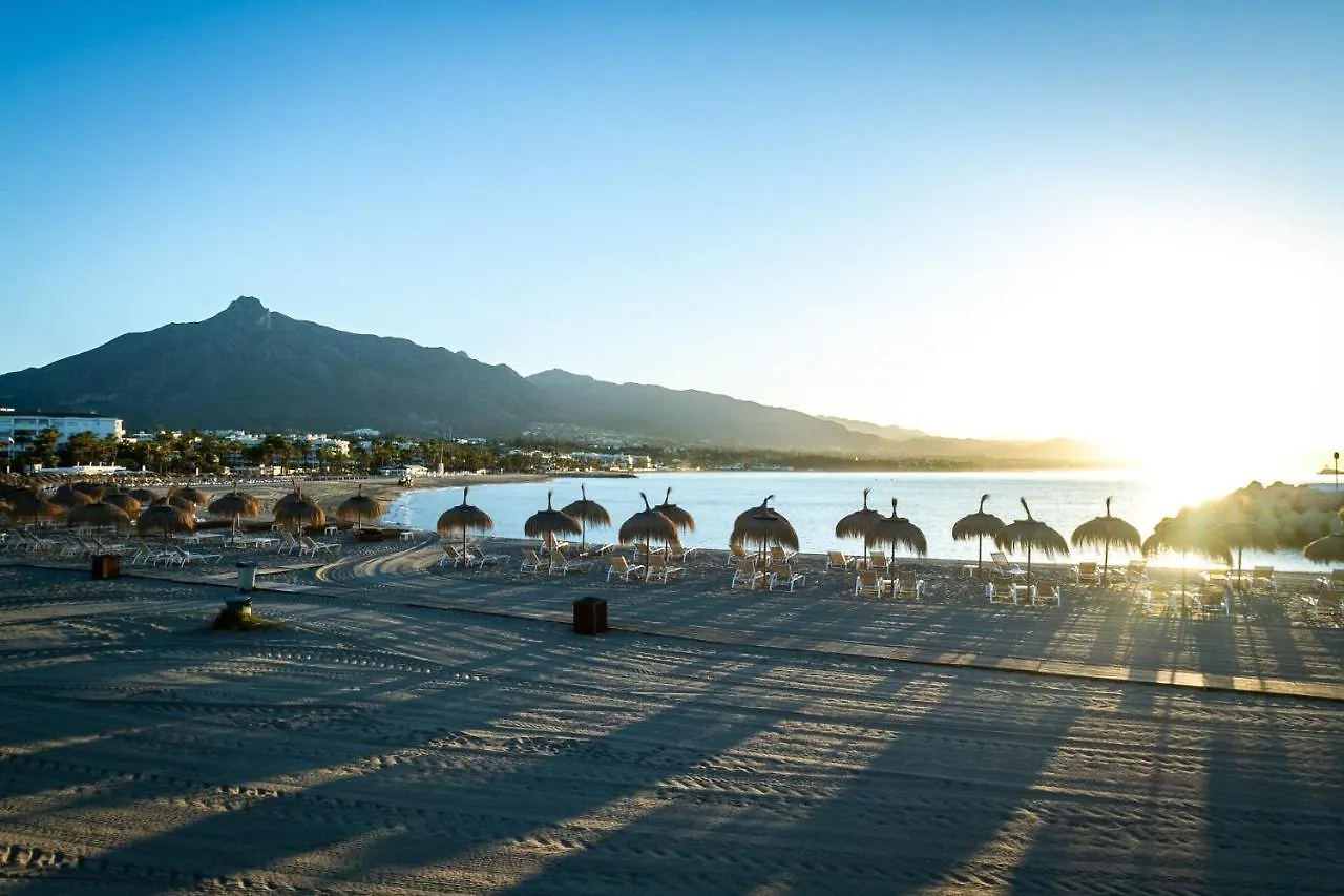 Apartment Marbella Banus Suites - Banus Playa Rocio Beachfront Complex Spain