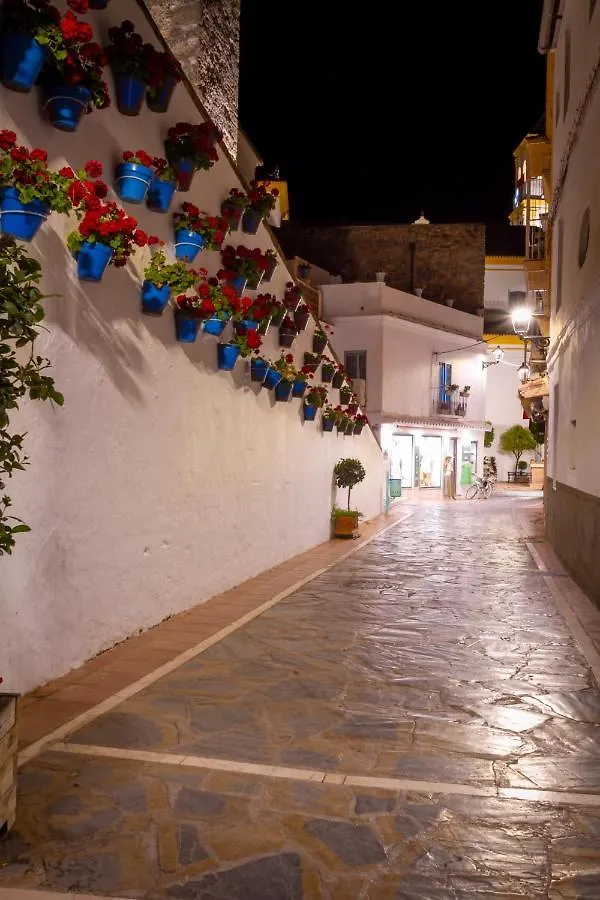 Marbella Banus Suites - Banus Playa Rocio Beachfront Complex