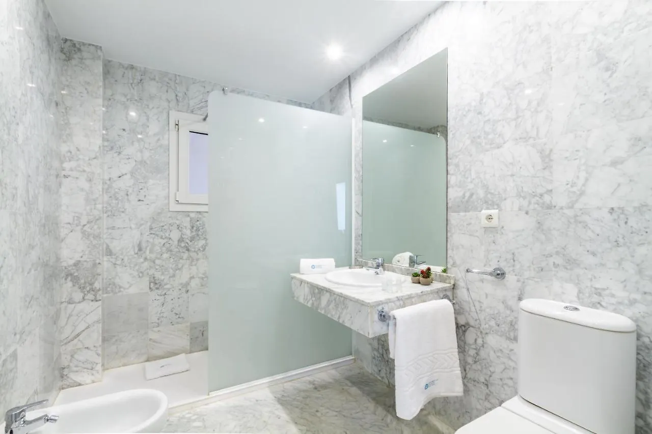 Marbella Banus Suites - Banus Playa Rocio Beachfront Complex 0*,  Spanien