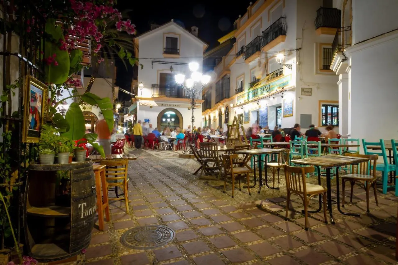 Apartment Marbella Banus Suites - Banus Playa Rocio Beachfront Complex
