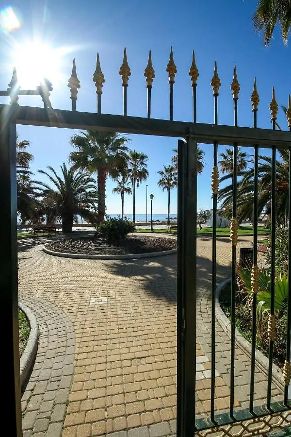 Apartment Marbella Banus Suites - Banus Playa Rocio Beachfront Complex