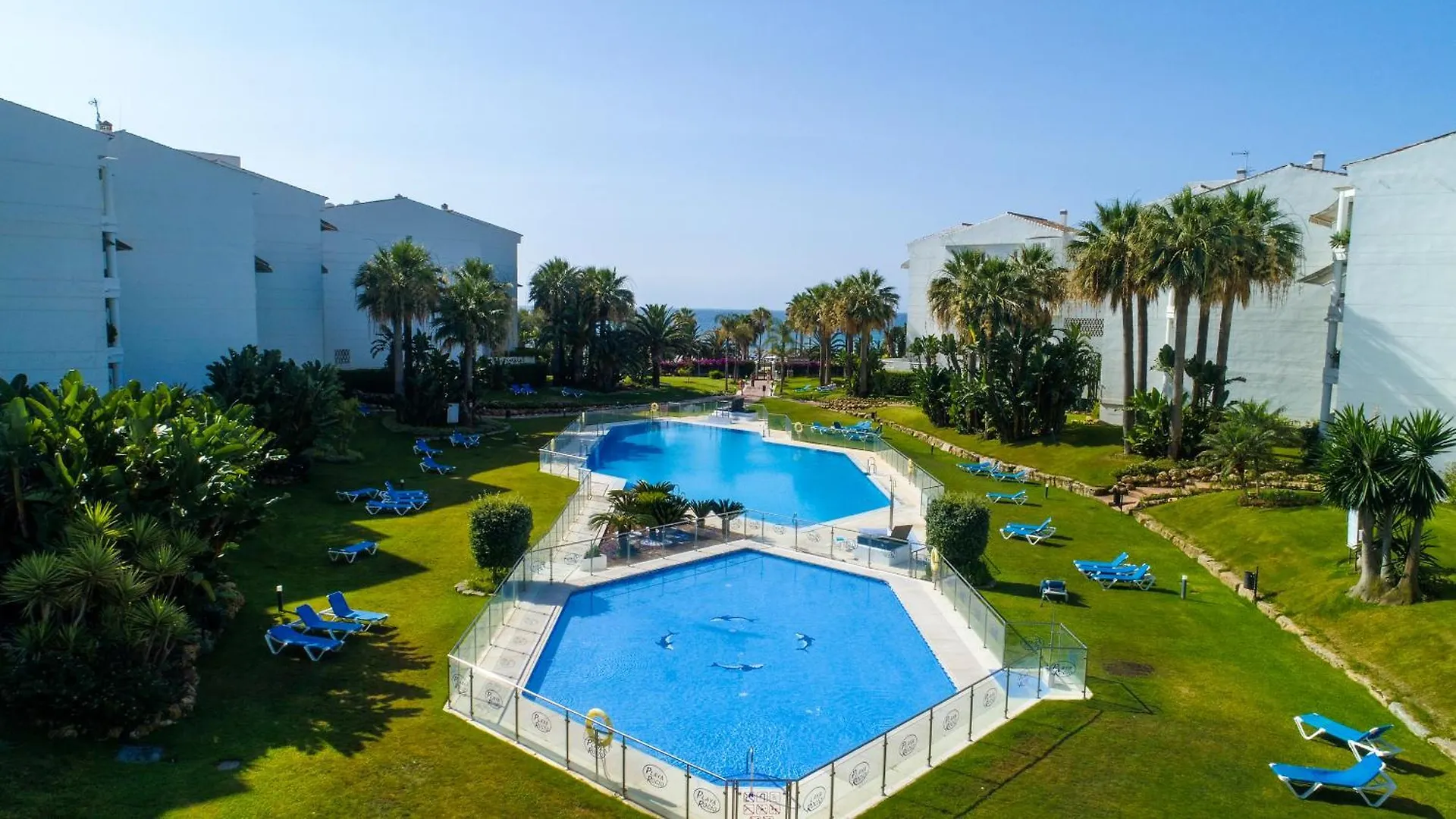 Marbella Banus Suites - Banus Playa Rocio Beachfront Complex Apartment